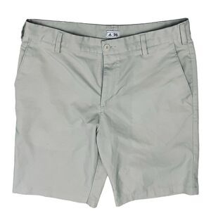 Adidas Golf Flat Front Beige Men’s Bermudas Short Size 33